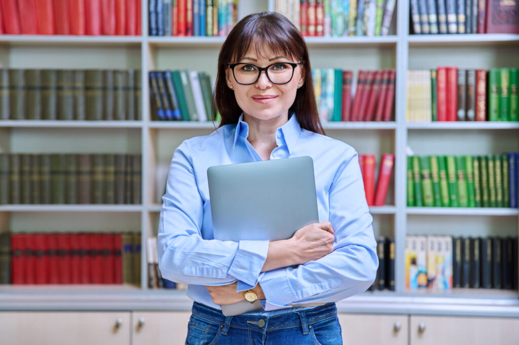 Jak złożyć wniosek o bon na laptopa?